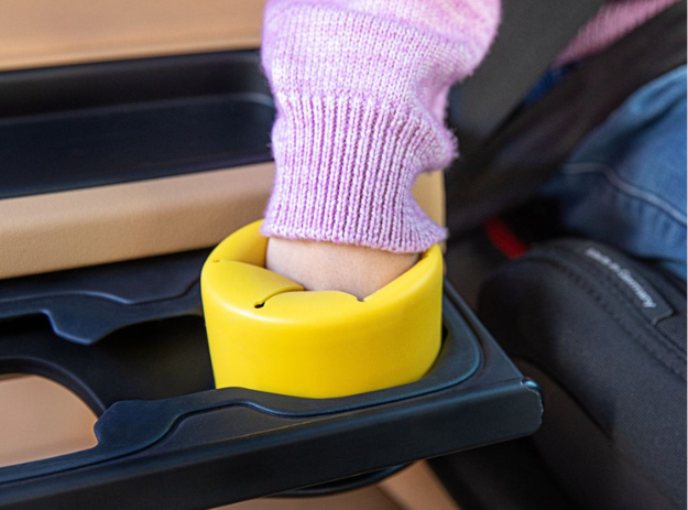Pickcup Silicone Snack Container: The Mom-Designed Solution for Mess-Free Snacking